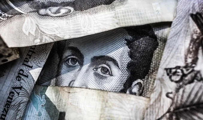 Bankada Silahlı Soygun