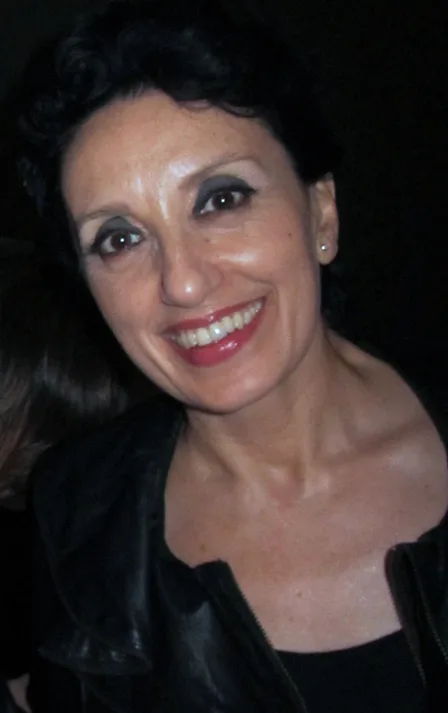 Luz Casal — Piensa en Mí